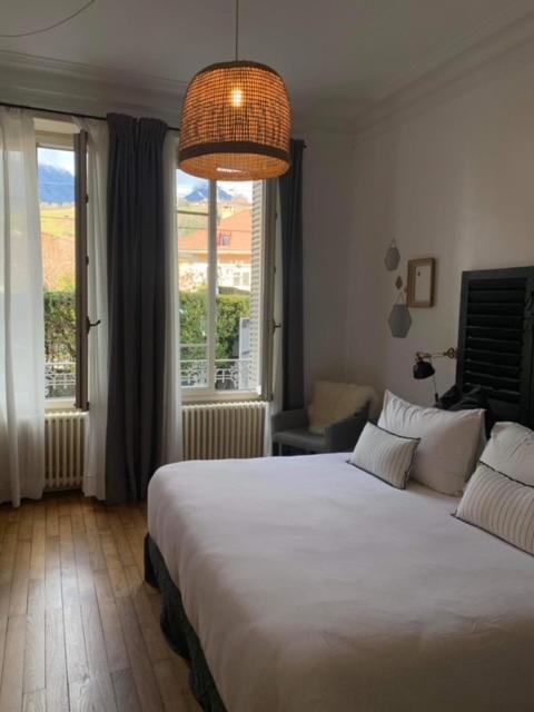 Les Chambres De Pauline Avec Spa Et Climatisation Albertville Eksteriør bilde